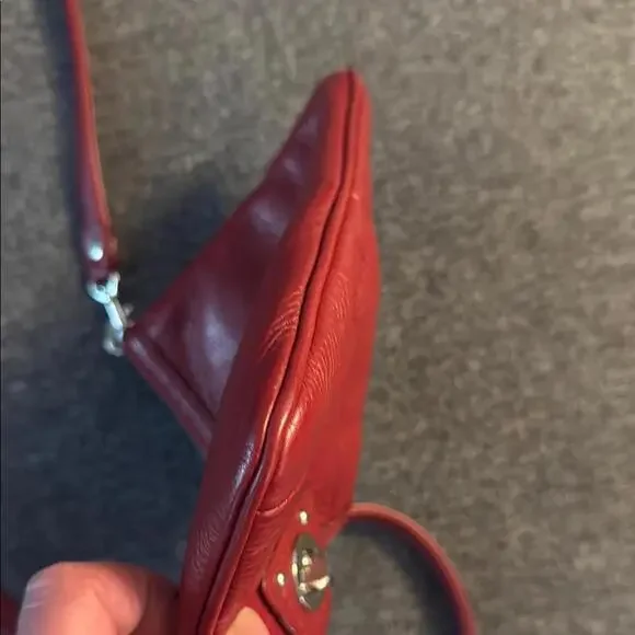Pelle Studio Red Leather Crossbody Bag with Adjustable Strap Excellent condition - Picture 7 of 10
